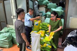 Hà Nội: Kinh doanh gạo ST25 giả nhãn hiệu, cửa hàng bị phạt tiền, buộc tiêu hủy bao bì vi phạm