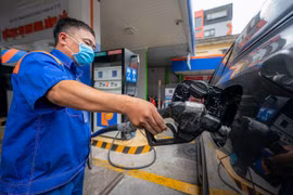 Giá xăng tăng mạnh nhất 3 tuần gần đây