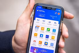 Nhà mạng: “Mobile Money là mảnh đất cằn cỗi, sỏi đá”