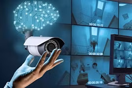 Người dùng sẽ đối mặt với những rủi ro nào khi camera giám sát có lỗ hổng bảo mật?