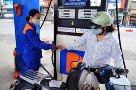 Giá xăng dầu tăng trở lại