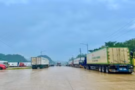 Sắp chính thức mở rộng cửa khẩu đường bộ Việt Nam- Trung Quốc 