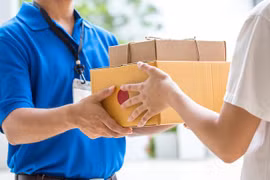 Hà Nội chấn chỉnh hoạt động giao hàng bằng xe mô tô