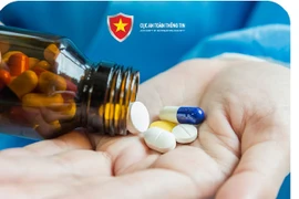 Mua “thần dược” xương khớp trên mạng, tiền mất tật mang