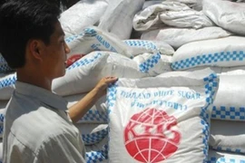 Gia hạn điều tra áp dụng biện pháp chống lẩn tránh đối với sản phẩm đường mía