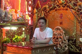 Hà Nội: Lùi thời gian đề nghị “Thầy Long” “Ghế mẫu cửu trùng” đến làm việc với Sở TT-TT