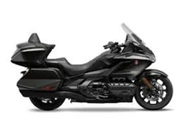 Xe mô tô phân khối lớn tiền tỷ Honda Gold Wing GL1800 bị lỗi kỹ thuật