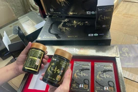 Tạm giữ hơn 5 tấn hắc sâm GINSENG và phụ tùng điện, nước, xe máy nghi nhập lậu
