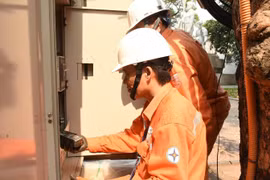 Nắng nóng, tiêu thụ điện toàn quốc lần đầu tiên vượt 1 tỷ kWh/ ngày