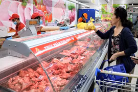 Vì sao giá thịt lợn tăng vọt?