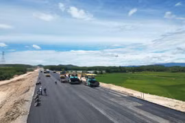 Sắp thông xe 6 dự án thành phần đoạn tuyến cao tốc