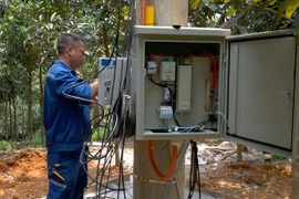 Còn 620 thôn bản thuộc “vùng lõm” sóng di động