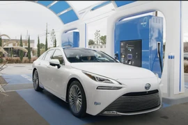 VCCI: Nên tiếp tục áp dụng mức lệ phí trước bạ 0% đối với ô tô điện chạy pin