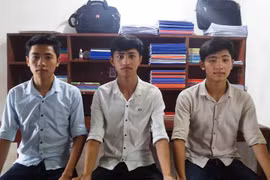 Hiếm gặp: Anh em sinh ba cùng thi đỗ vào trường sĩ quan thông tin