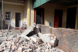Tường đổ sập khi phá dỡ, 1 người đàn ông tử vong