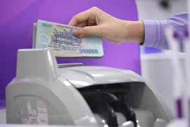 Ngân hàng phải lập đường dây nóng để tiếp nhận phản ánh về gói hỗ trợ lãi suất