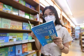 Nhà nước sẽ áp trần tối đa đối với giá sách giáo khoa