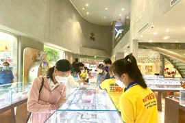 Giá vàng tăng 3,6 triệu đồng/lượng phiên giao dịch đầu năm mới