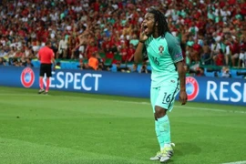 Công bố tuổi thực của Renato Sanches