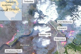 Cháy rừng khủng khiếp ở Canada đe dọa cuộc sống hơn 80.000 dân
