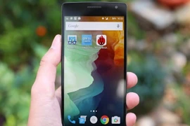 Samsung Galaxy C5 bất ngờ xuất hiện sau tin đồn "khai tử"