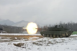Hàn Quốc tăng cường hàng trăm xe tăng để đối phó với Triều Tiên