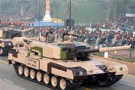 Ấn Độ tăng công suất chế tạo xe tăng chiến đấu chủ lực