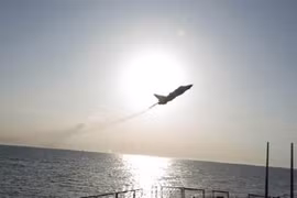 Một tuần, máy bay NATO áp tải máy bay Nga 5 lần trên biển Baltic