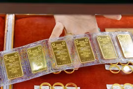 Đại biểu Quốc hội nêu giải pháp kiềm chế giá vàng, giá vé máy bay tăng chóng mặt 