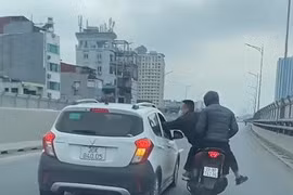 Từ vụ chặn ô tô, đánh người trên Vành đai 2: Chống trả thế nào là phòng vệ chính đáng?