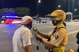 Vi phạm nồng độ cồn nhưng không ký biên bản, bỏ xe lại sẽ bị phạt nặng