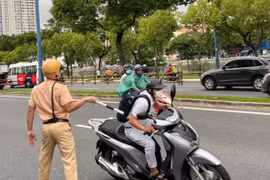 Cố tình bỏ chạy khi Cảnh sát giao thông yêu cầu dừng xe bị xử lý ra sao?