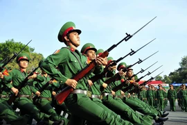 Sắp áp dụng quy định mới nhất về thời hiệu hạ bậc lương, giáng chức trong quân đội 