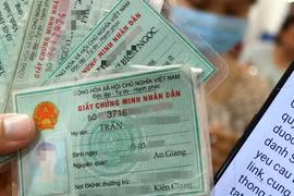 Chứng minh dân dân chính thức bị cấm sử dụng hoàn toàn khi nào?