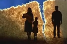 Hàng loạt trường hợp người mẹ không đủ điều kiện nuôi con sau ly hôn từ 1-7