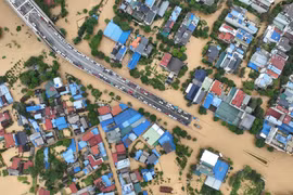 Mới: Chủ tịch xã, phường có quyền quyết định hỗ trợ người dân vùng bão lũ khi khẩn cấp