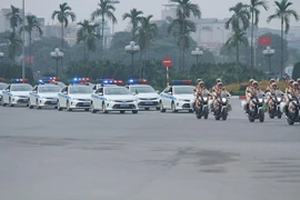 Hàng loạt trường hợp thu hồi giấy phép xe ưu tiên theo đề xuất của Bộ Công an