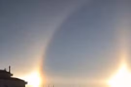 Chiêm ngưỡng bình minh với "3 mặt trời" tại Mông Cổ