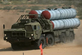 8.000 binh sĩ Không quân Nga rầm rộ diễn tập 