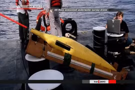 Trả lại tàu lặn, Trung Quốc vẫn bị Mỹ chỉ trích