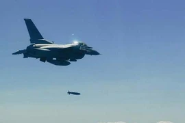 Vũ khí Mỹ không thể vượt qua hệ thống phòng thủ của Nga, Trung và Iran