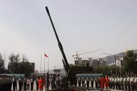 Trung Quốc chế tạo pháo xe tăng nhanh nhất thế giới