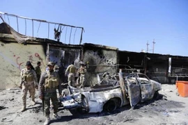 Đánh bom liều chết làm 45 nhân viên an ninh Iraq thiệt mạng