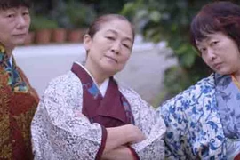 Nhóm nhảy lão bà 60 tuổi "gây sốt" ở Nhật Bản