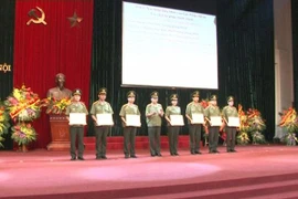 Lực lượng pháp chế CATP Hà Nội kỷ niệm 40 năm Ngày truyền thống