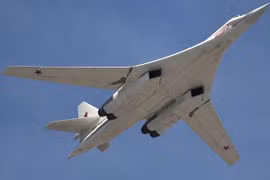 Trung Quốc từng suýt mua được Tu-160 của Ukraine