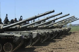 Quân khu phương Đông của Nga tiếp nhận hơn 30 xe tăng chiến đấu chủ lực