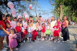 MV về phòng chống ma túy của MC Hồng Phúc vừa ra mắt đã đạt view "khủng" 