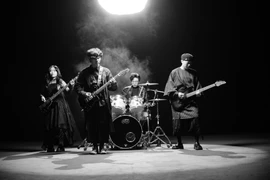 The Cassette ra album mới, sửa soạn cho hành trình Nam tiến