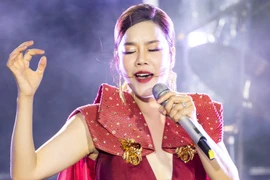 Ca sĩ Thu Phương: "Tôi như người đi trên mây, không biết khi nào sẽ hụt chân"